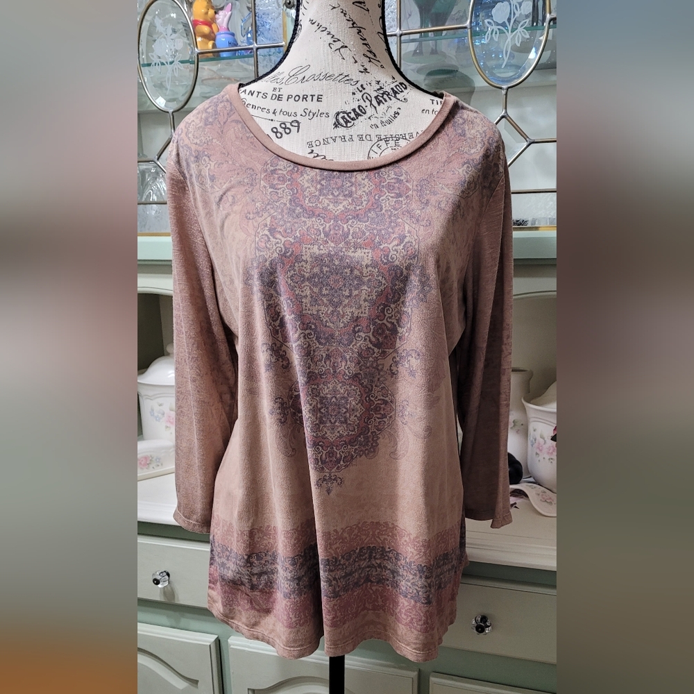 Christopher & Banks Pull Over Top